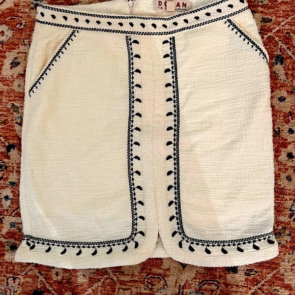 Anthropologie  Dolan embroidered skirt Small - Picture 4 of 7